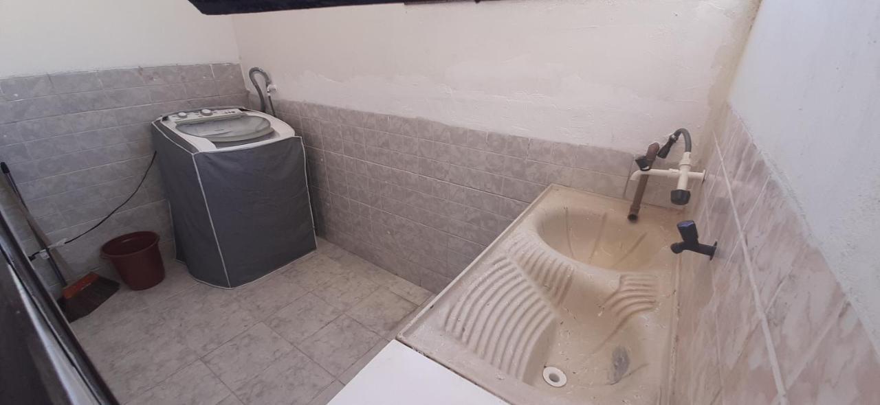 Casa 2 Quartos Em Cabo Frio Piscina E Area Gourmet Cantim Do Goiano Hospedagens Ngoại thất bức ảnh